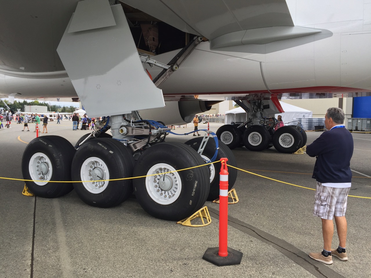photos from Family Day at the Boeing Everett Factory (56k use the